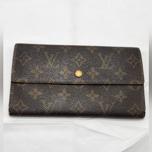 Louis Vuitton Handbags - Low start 842079C Y Louis Vuitton Wallet Long Brown Monogram
